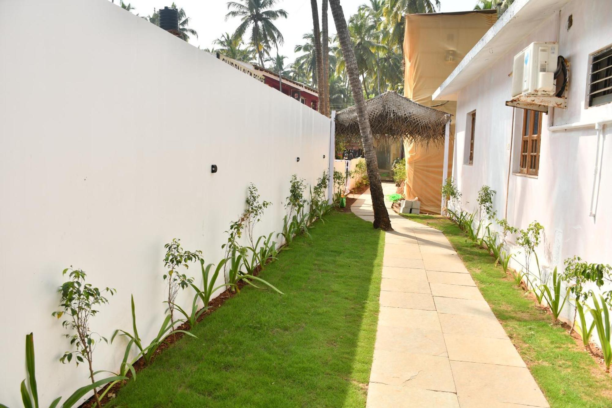 Escape Goa Hotel ปาโลเลม ภายนอก รูปภาพ